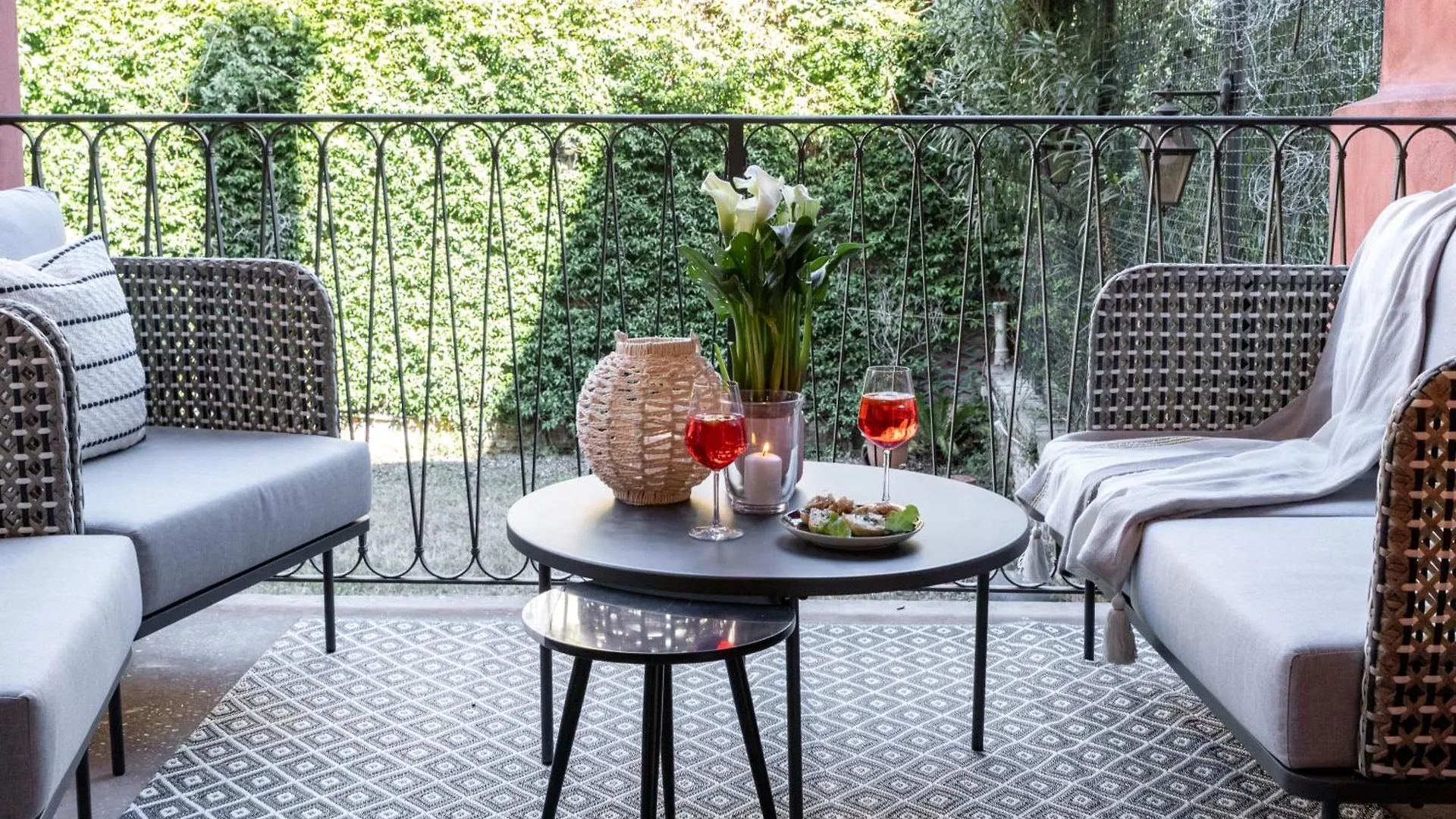 Venice Vibes - Terrace Apartment In Venice 0*,  Italy